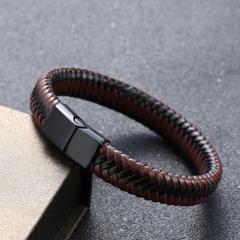 Vintage Genuine Leather Bracelet for Men Handmade Woven Bracelet Magnetic Clasp Wrap Bracelet Homme Hand Jewelry Accessories New