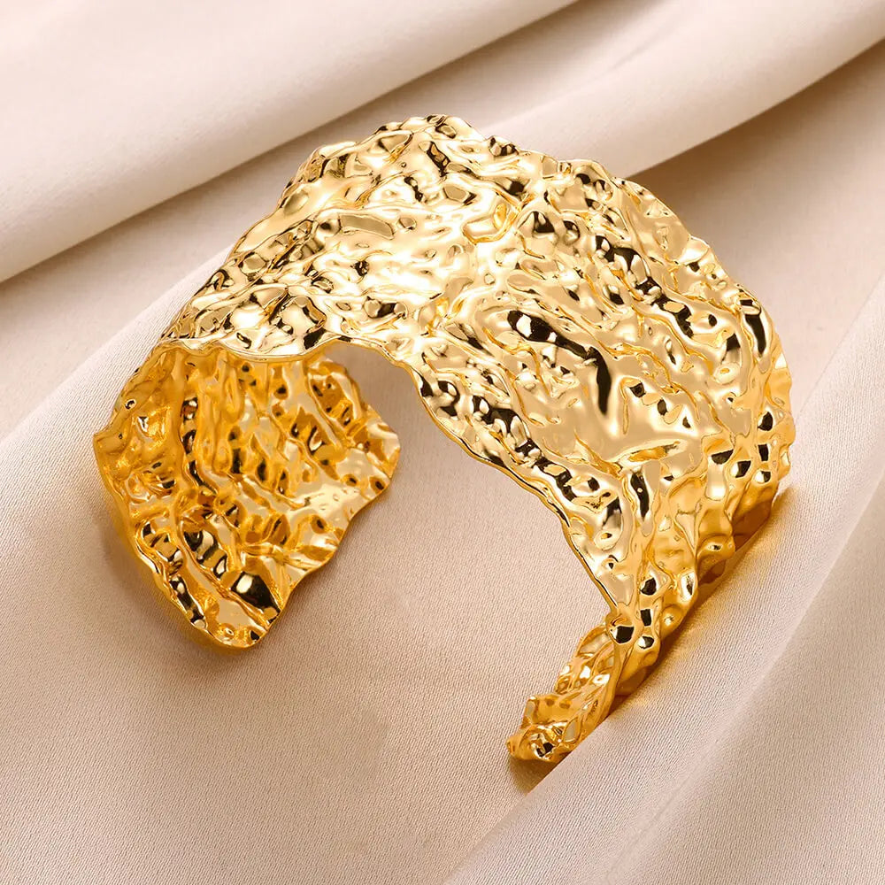 Stainless Steel Wide Bangles for Women Luxury Gold Color Chunky Flower Cuff Bangle Bracelet femme Vintage Wedding Jewelry Gifts